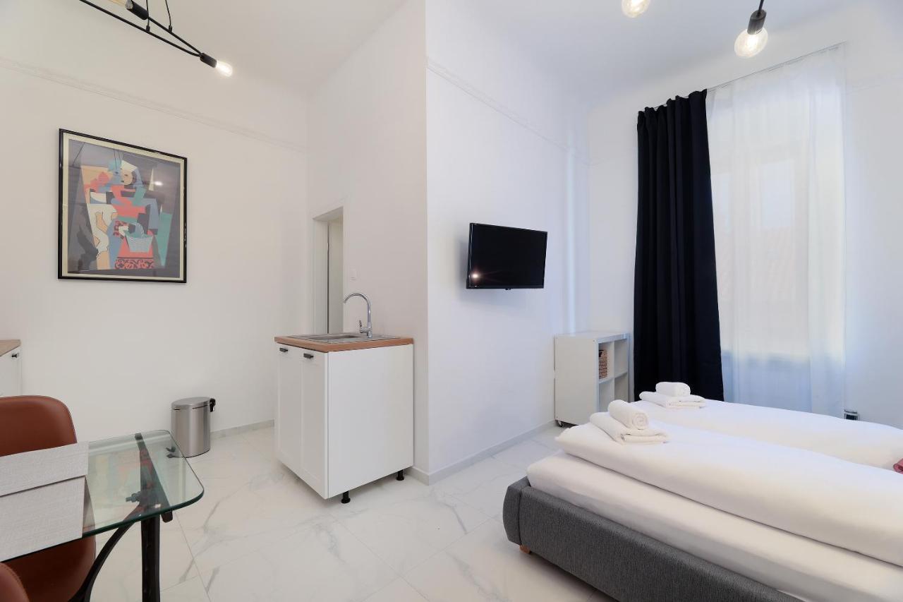 Apartments Luan Rijeka Exterior photo